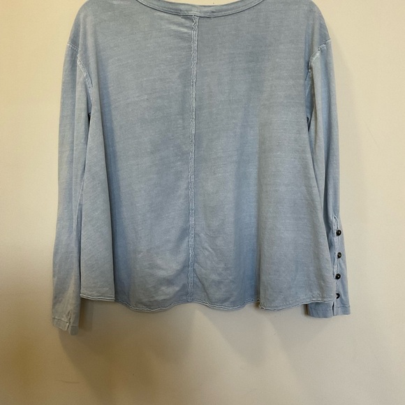 Free People Polar Fog Peony Blue Long Sleeve With Button Detail Top Size Large - Picture 6 of 8